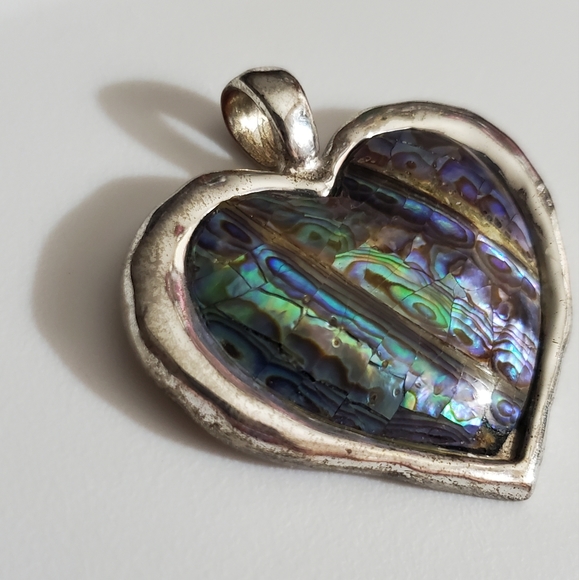 Vintage 90's abalone heart necklace pendant Valentine’s Day shell - Picture 7 of 8